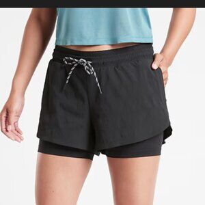 NWT Athleta Trekkie Crest 2 in 1 Shortie 6